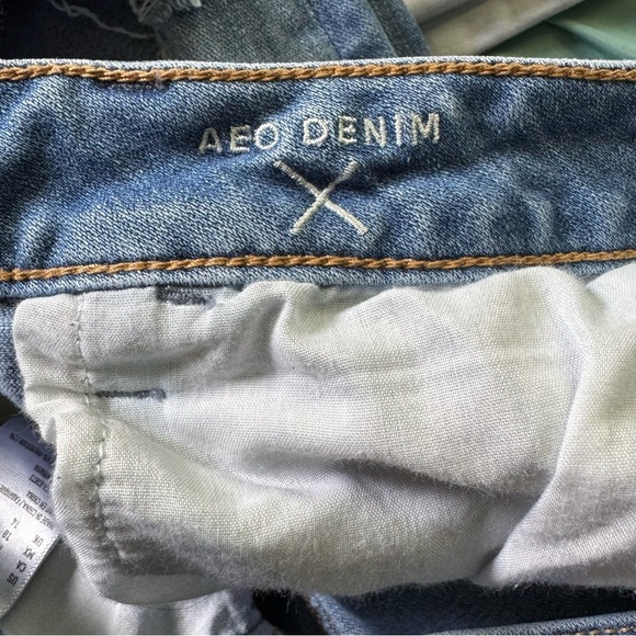 American Eagle Women's Distressed High Rise Jeggings Size 10 Regular - Picture 9 of 9